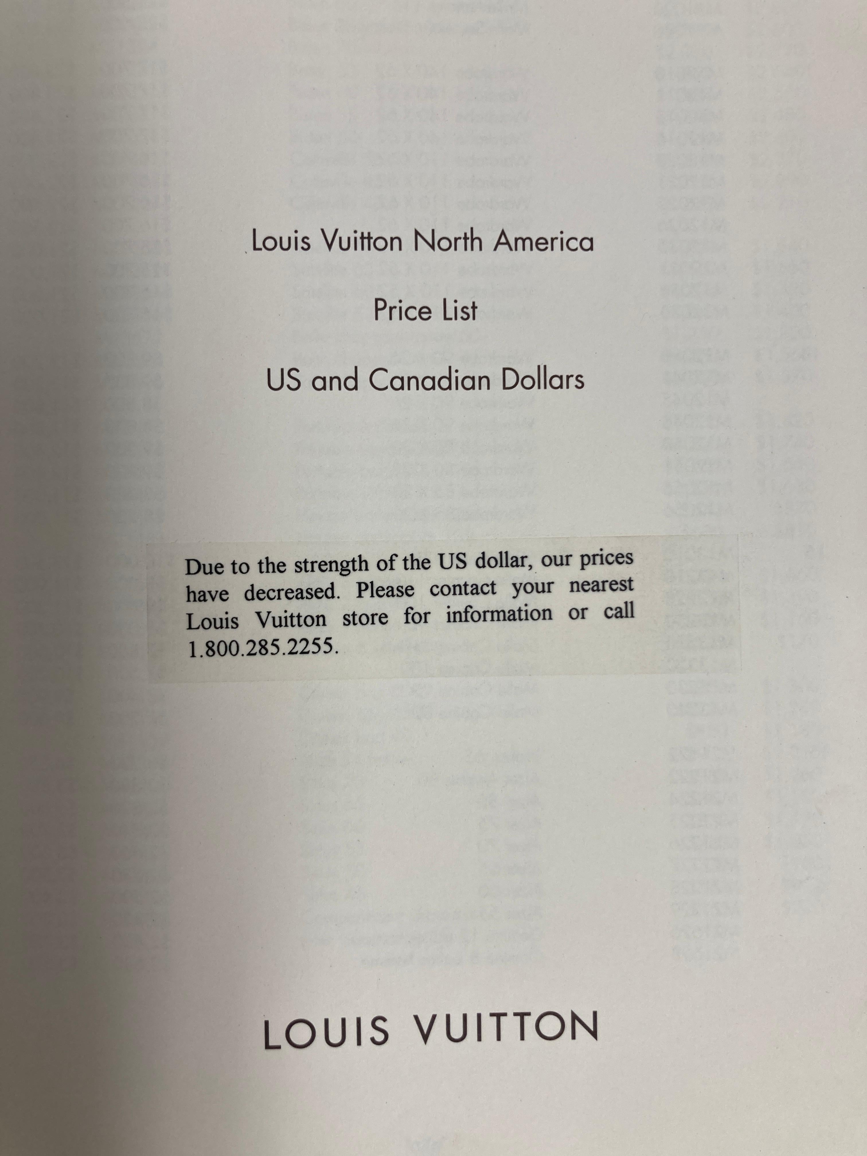 Louis Vuitton Le Catalogue Reference Book 1997 For Sale 1