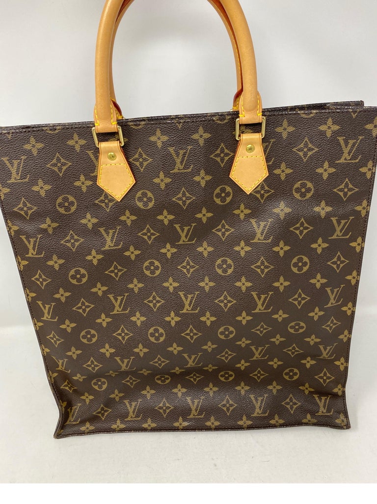 Louis Vuitton Retired Tote Bags