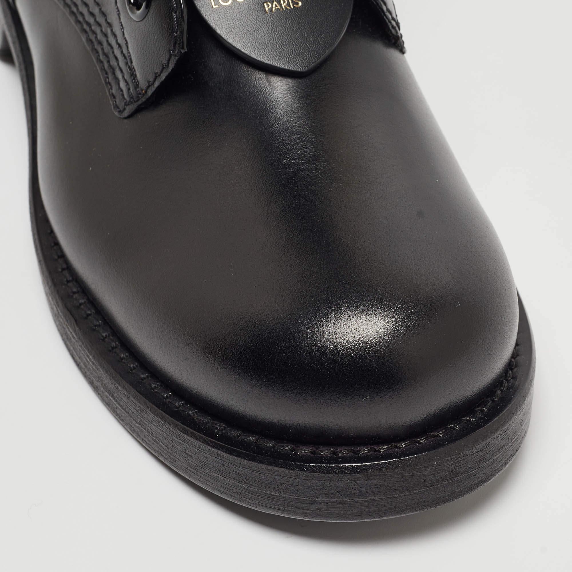 Louis Vuitton Leather and Monogram Canvas Metropolis Flat Ranger Boots Size 37.5 For Sale 1