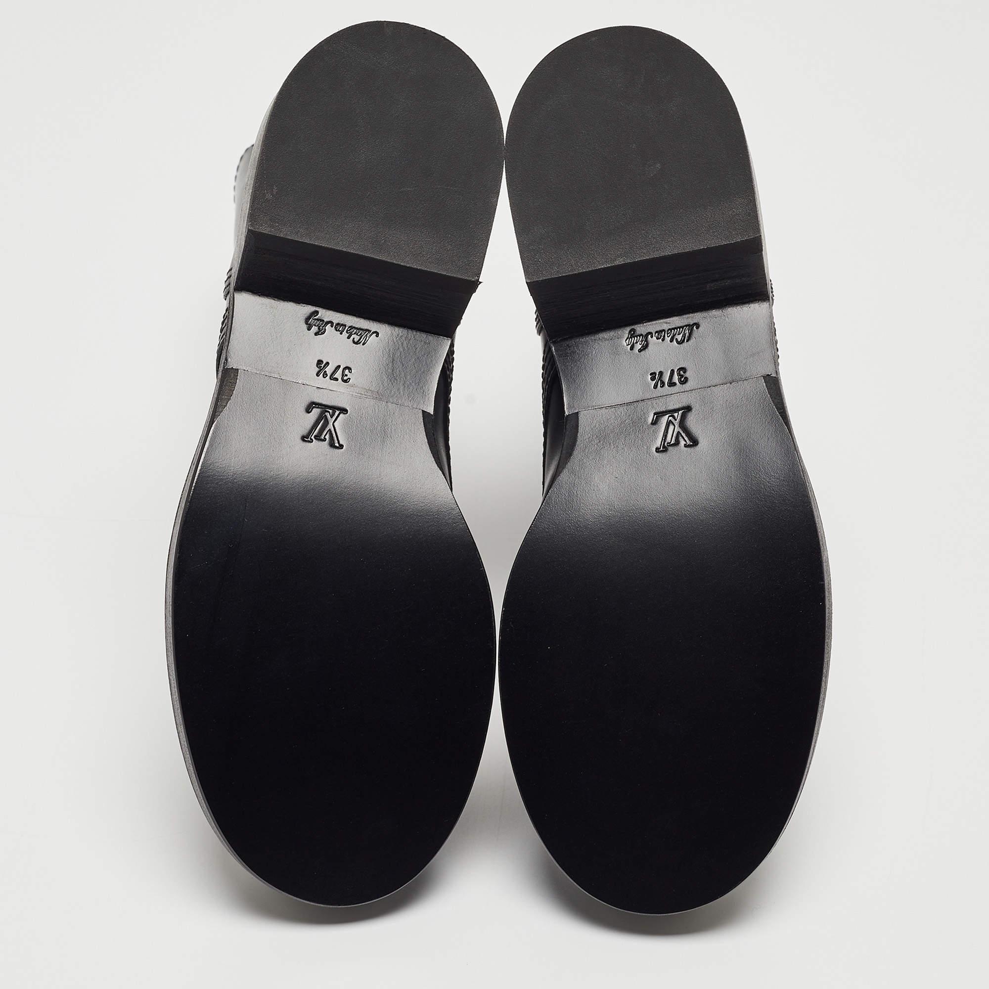 Louis Vuitton Leather and Monogram Canvas Metropolis Flat Ranger Boots Size 37.5 For Sale 3