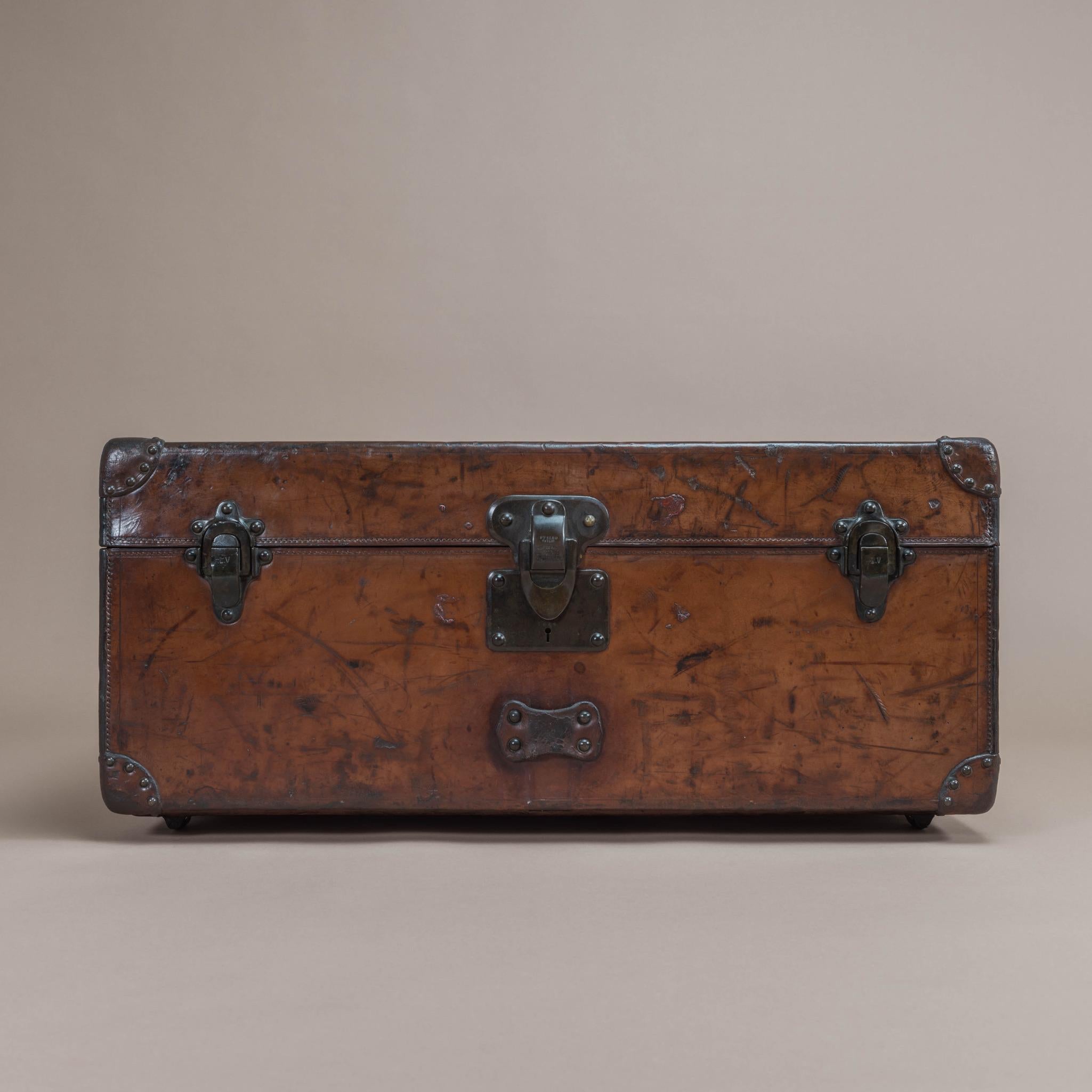 Louis Vuitton Leather Cabin Trunk, circa 1890 In Good Condition In London, GB