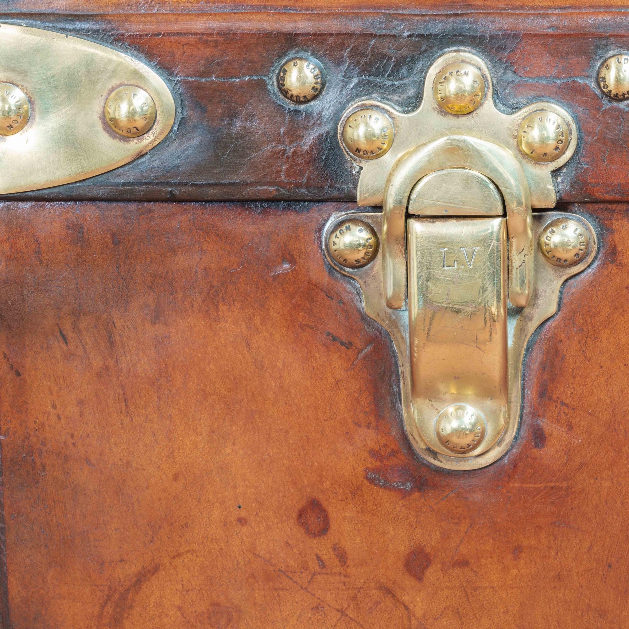 Baule da cabina in pelle Louis Vuitton, 1930 circa in vendita 10