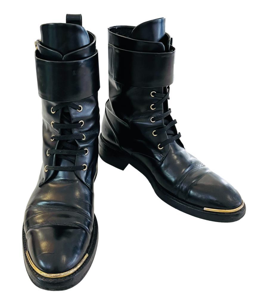 Louis Vuitton Leather Diplomacy Ranger Combat Boots In Fair Condition For Sale In London, GB