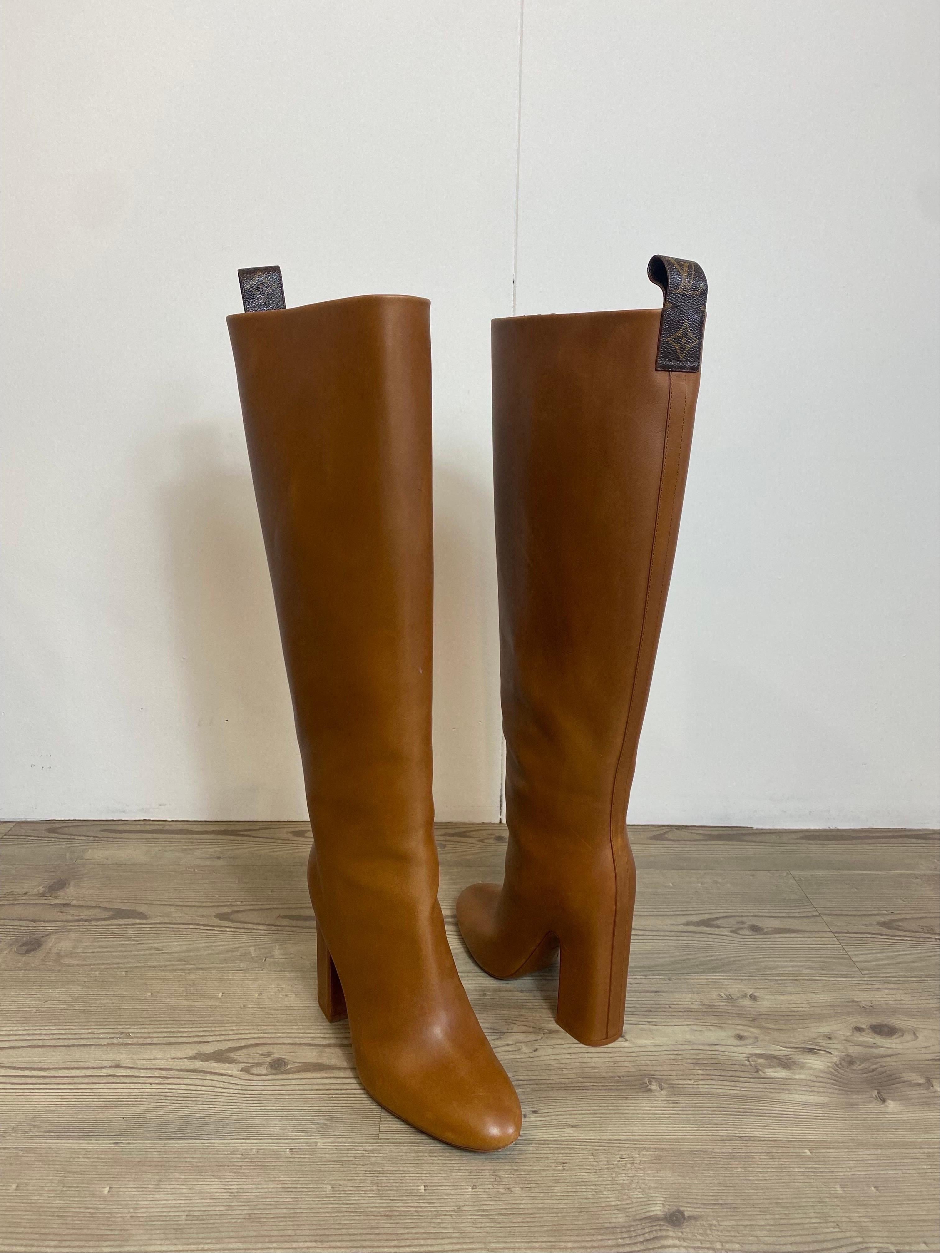 Louis Vuitton leather heels Boots For Sale 3