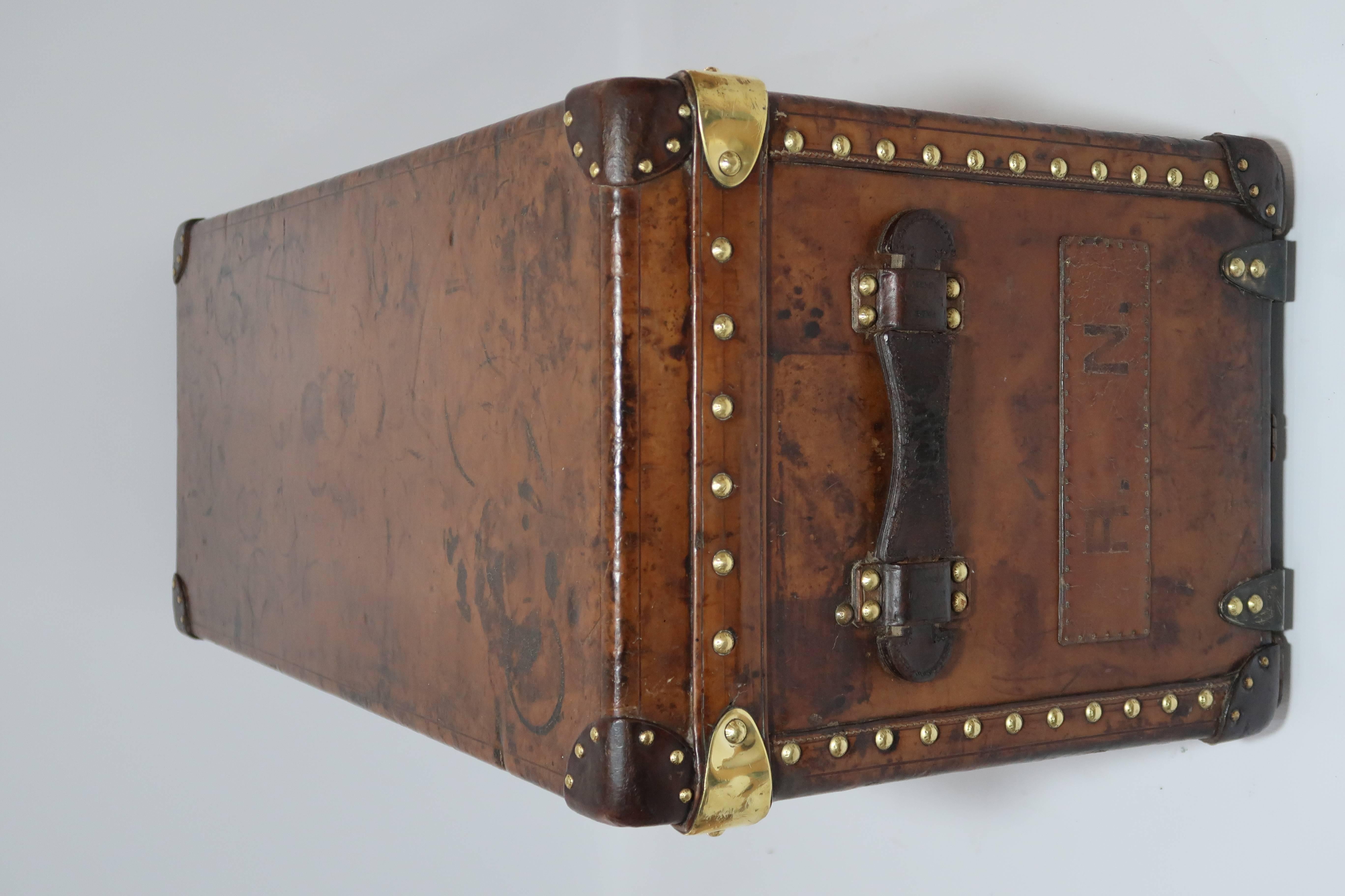 Louis Vuitton Leather Trunk with Camphor Interior For Sale 1