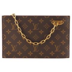 Louis Vuitton Legacy Chain Clutch Monogram Canvas Louis Vuitton Legacy Chain Clutch Monogram Canvas