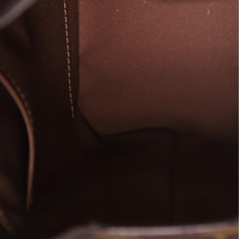 Louis Vuitton Legacy Milchbox-Tasche Monogramm Segeltuch für Damen oder Herren