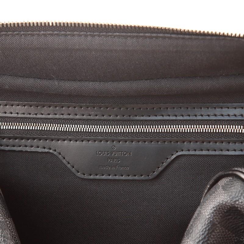 Louis Vuitton Leoh Messenger Bag Damier Graphite In Good Condition In NY, NY