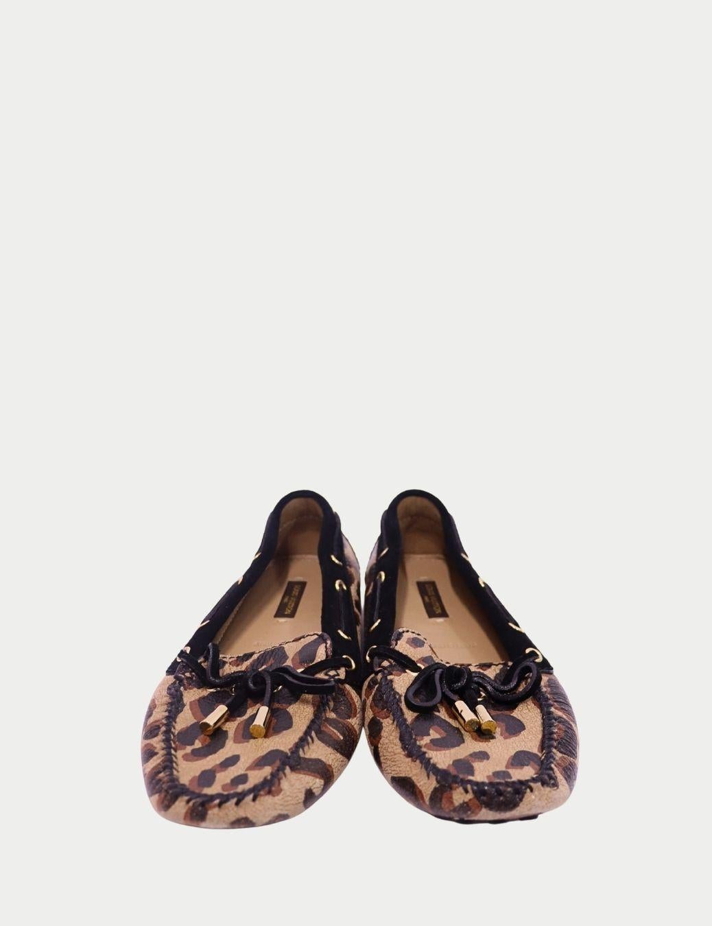 Louis Vuitton Mocassins imprimés léopard - EU 37 Pour femmes en vente