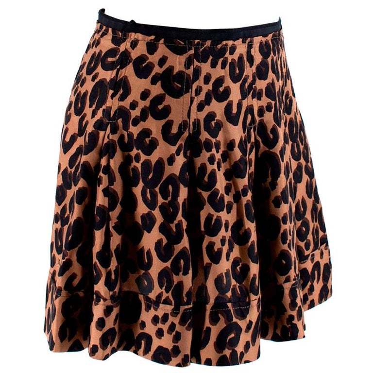 Louis Vuitton Leopard Print Silk Pleated Mini Skirt - Size US2 at 1stDibs