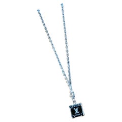 Louis Vuitton Les Gastons Vuitton Trunk Pendant Necklace 18K White Gold Diamond