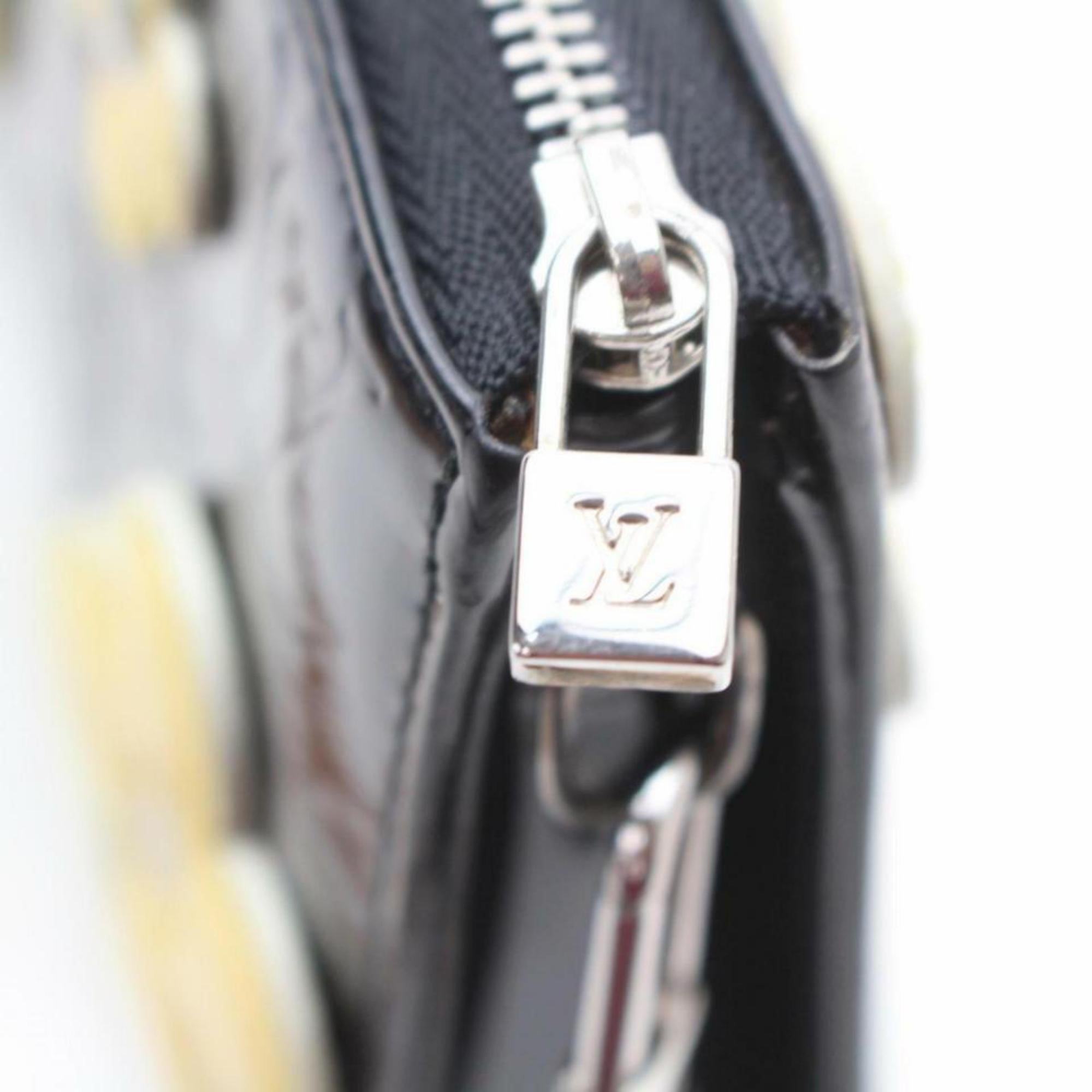 Louis Vuitton Lexington  Limited Edition Vernis Fleurs 870056 Shoulder Bag For Sale 1