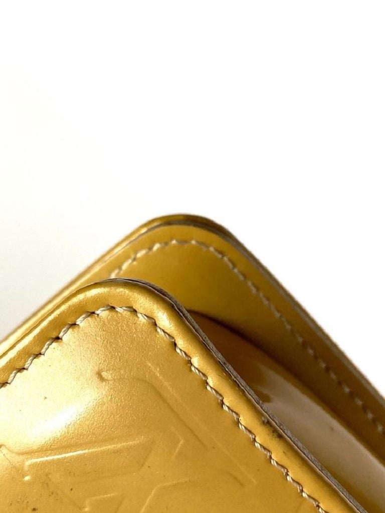 Louis Vuitton Lexington Yellow Patent Leather Handbag (Pre-Owned)