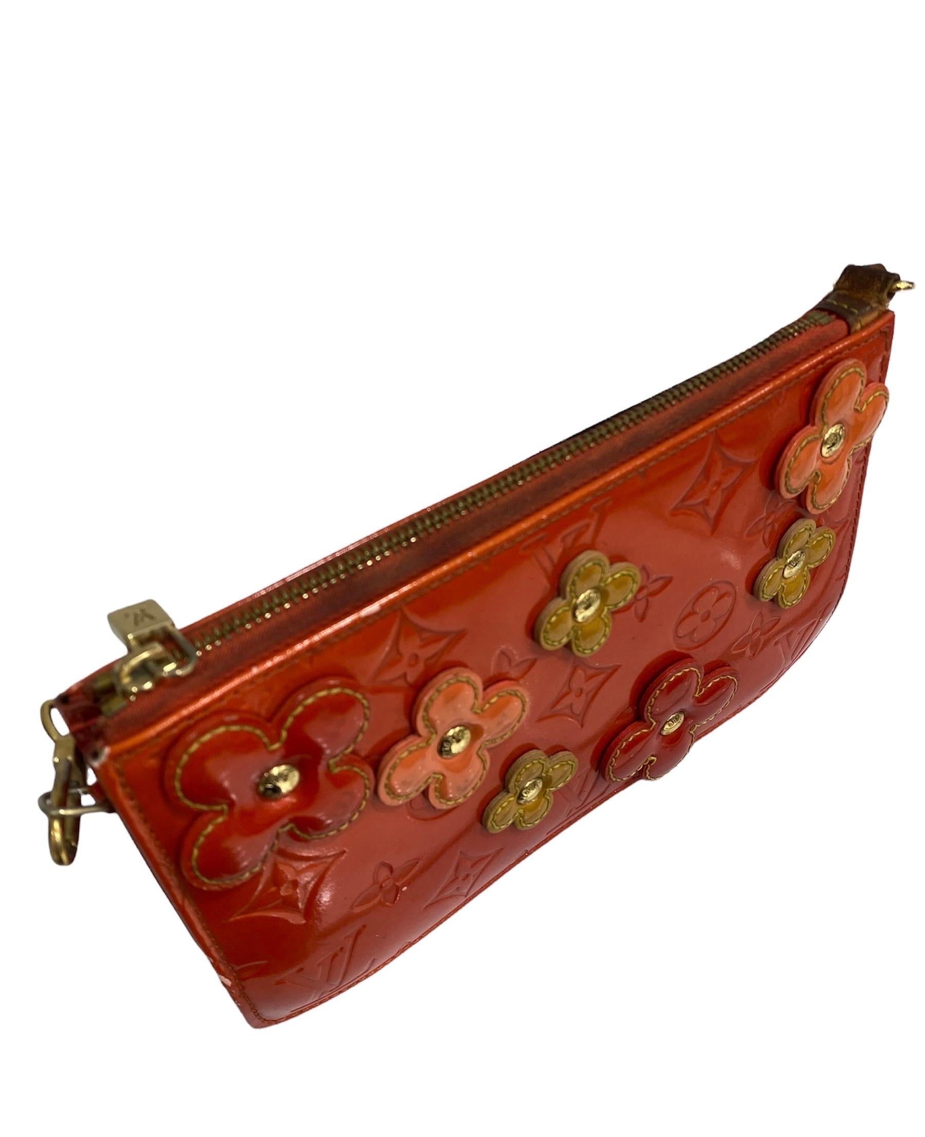 Louis Vuitton Lexington Pochette Orange Flowers In Good Condition In Torre Del Greco, IT