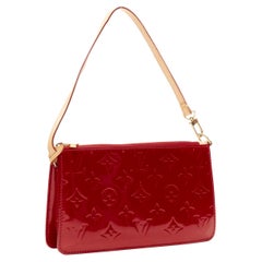 LOUIS VUITTON Monogram Vernis Lexington Marshmallow Pink Pouchette Bag -  AWL1639