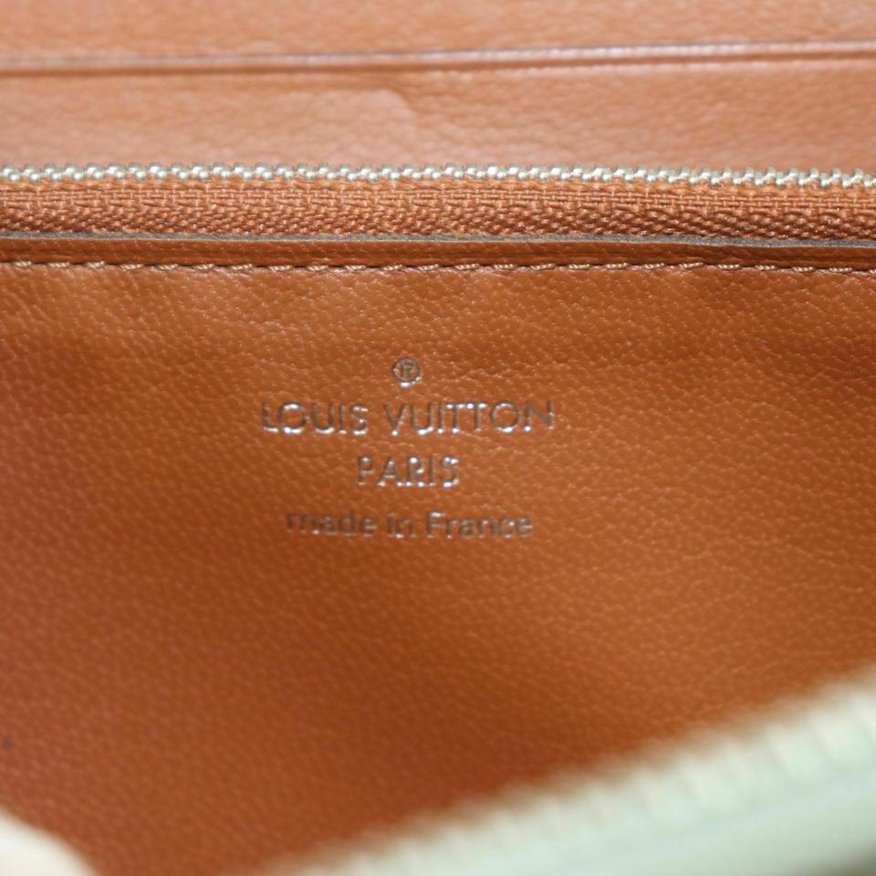 Louis Vuitton Light Blue Leather Articles de Voyage Zippy Wallet Zip Around For Sale 4