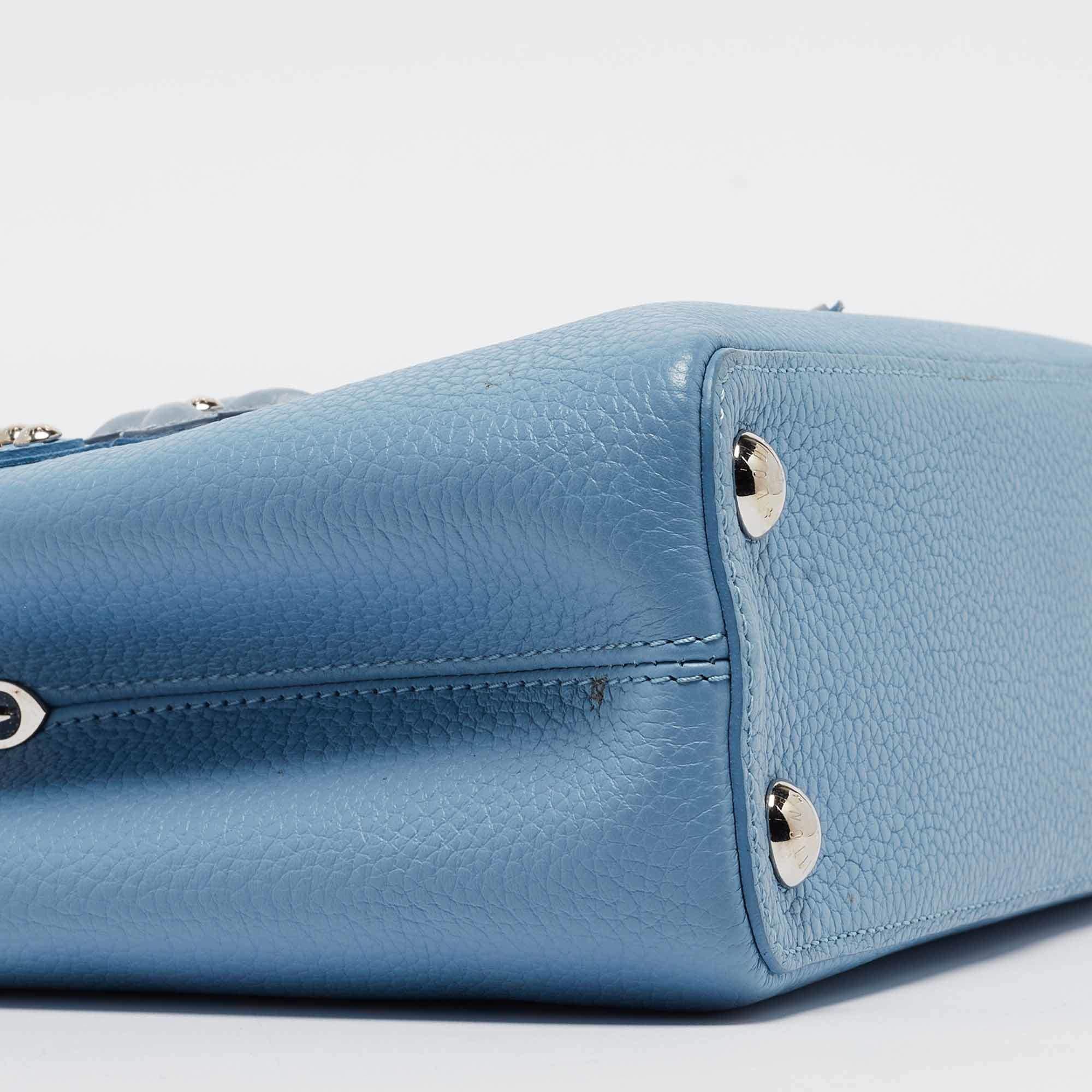 Louis Vuitton Bolso BB Capucines Mecánico Flor Piel Azul Claro en venta 8