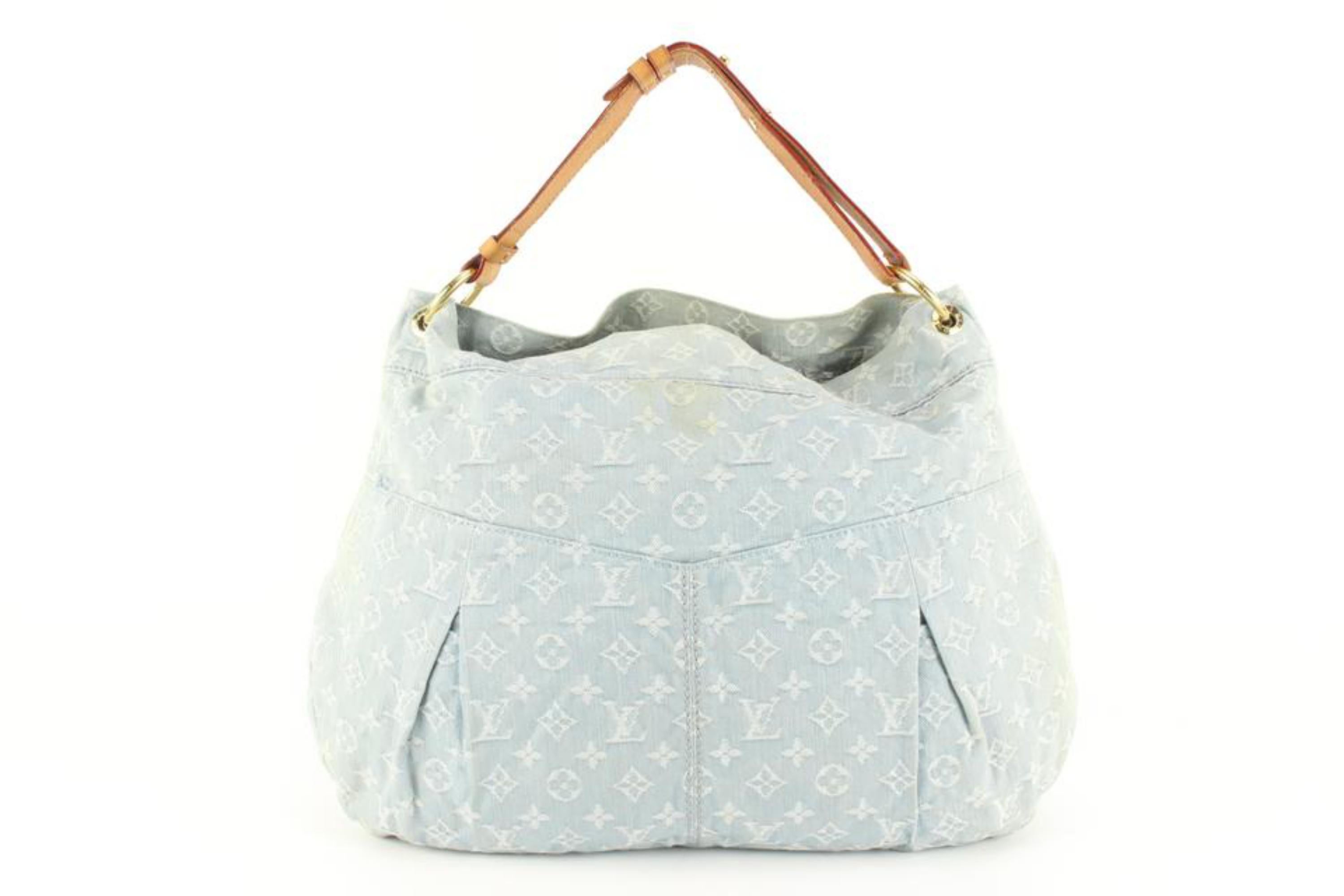 Louis Vuitton - Denim bleu clair à monogrammes  Sac hobo GM Daily 27lk53s en vente 2