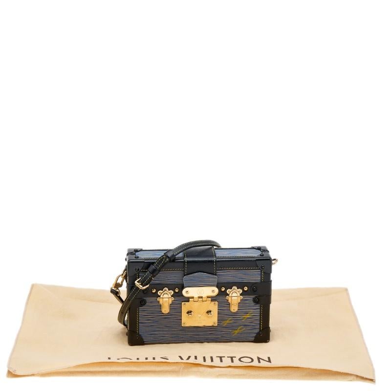 Louis Vuitton Light Denim Epi Leather Limited Edition Petite Malle Bag In Good Condition In Dubai, Al Qouz 2