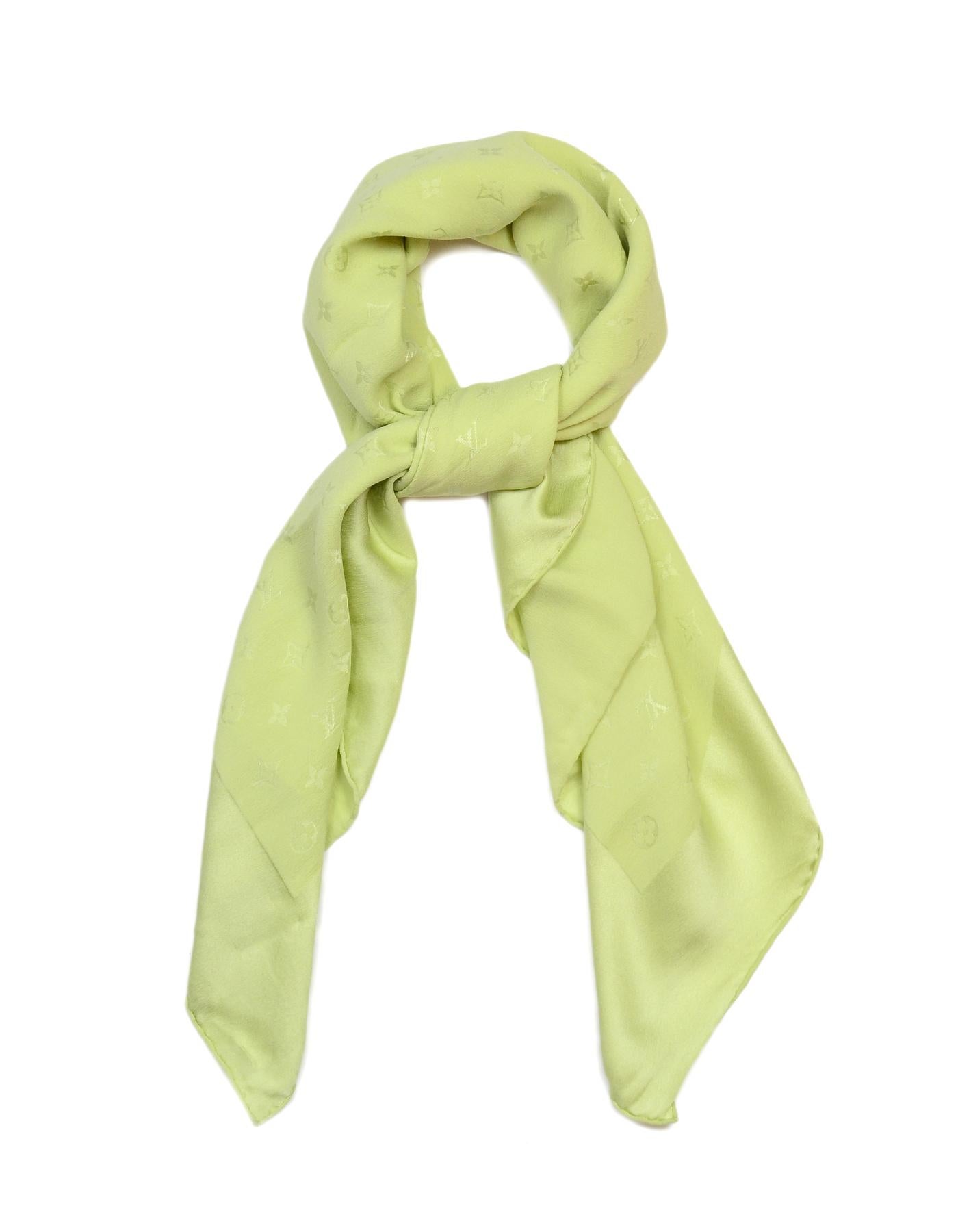 Louis Vuitton Light Green LV Monogram Silk Scarf

Color: Light green
Materials: Silk (no composition tag)
Overall Condition: Excellent pre-owned condition 

Measurements: 
30.5
