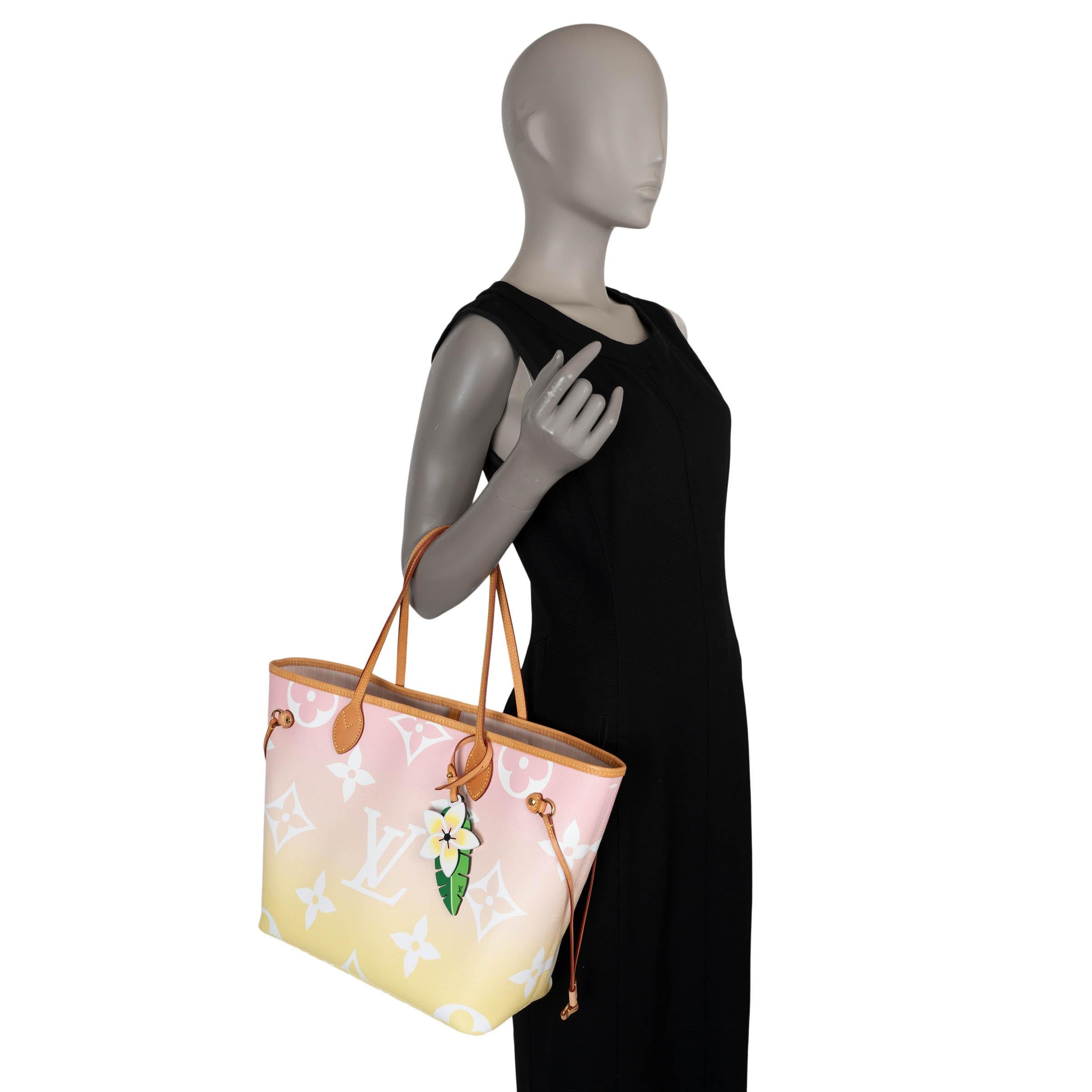 LOUIS VUITTON light pink Monogram Gian NEVERFULL MM BY THE POOL Bag 4