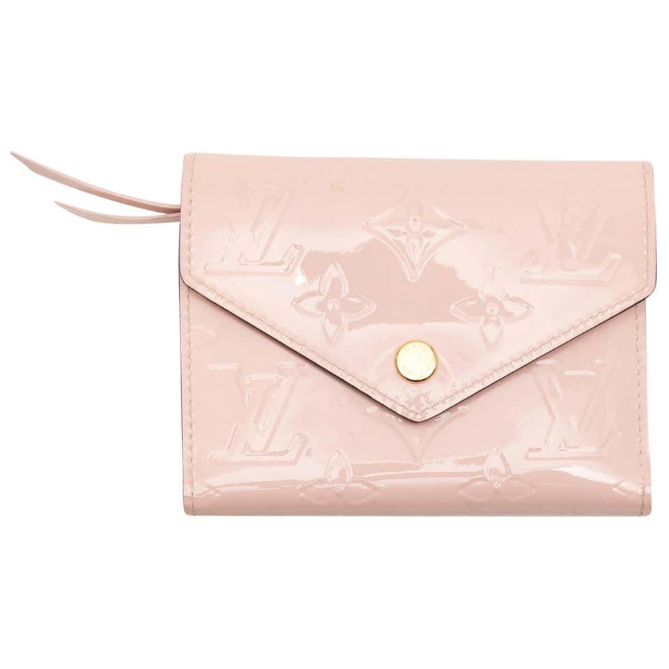 Louis Vuitton Light Pink Vernis Leather Victorine Wallet At 1stDibs louis-vuitton-light-pink-vernis-leather-victorine-wallet-at-1stdibs