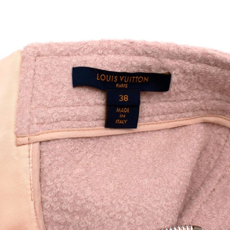 Louis Vuitton Light Pink Wool blend Skirt Suit - Size US 4 at 1stDibs