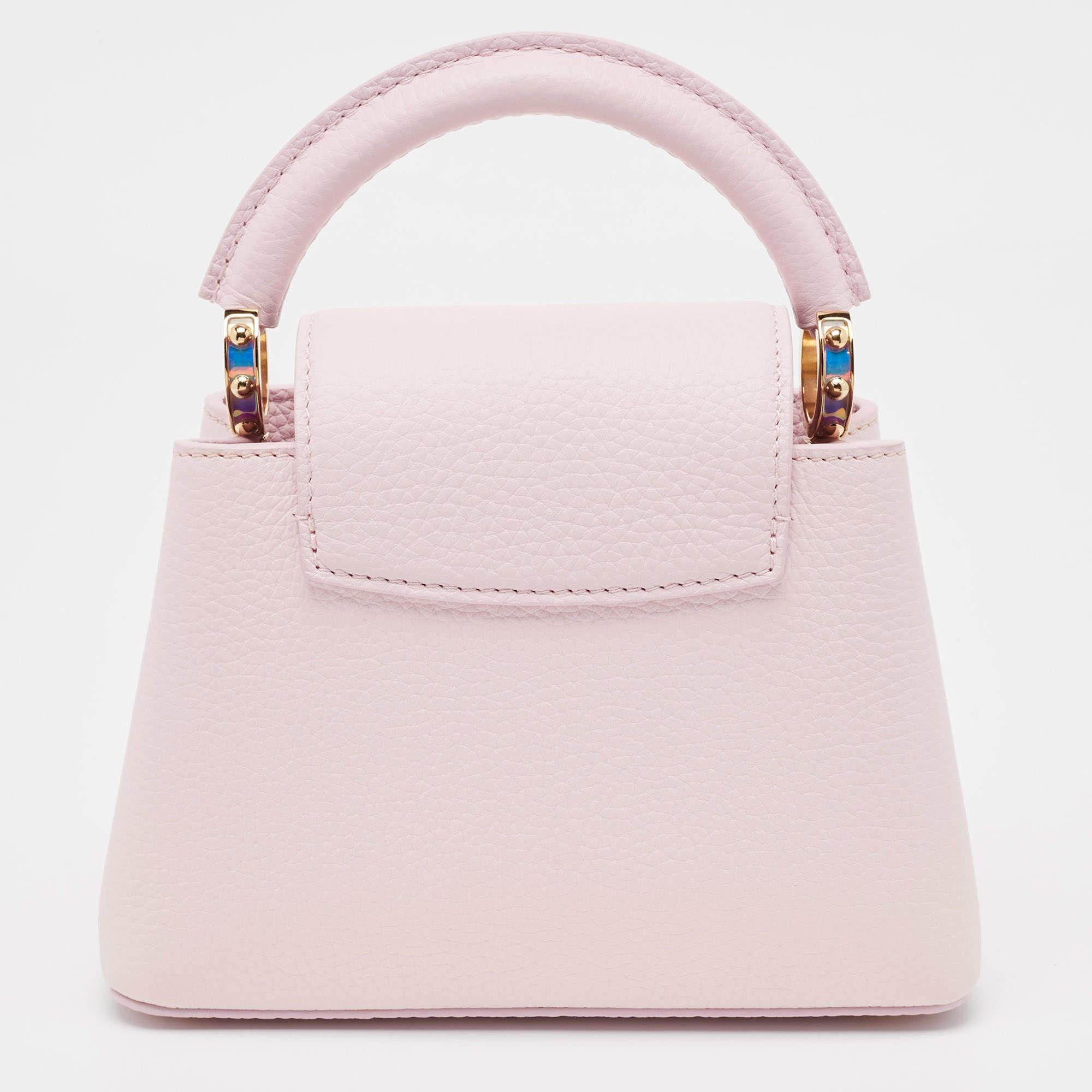 Louis Vuitton Lilac Mother Of Pearl Taurillon Leather Mini Capucines Bag In New Condition In Dubai, Al Qouz 2