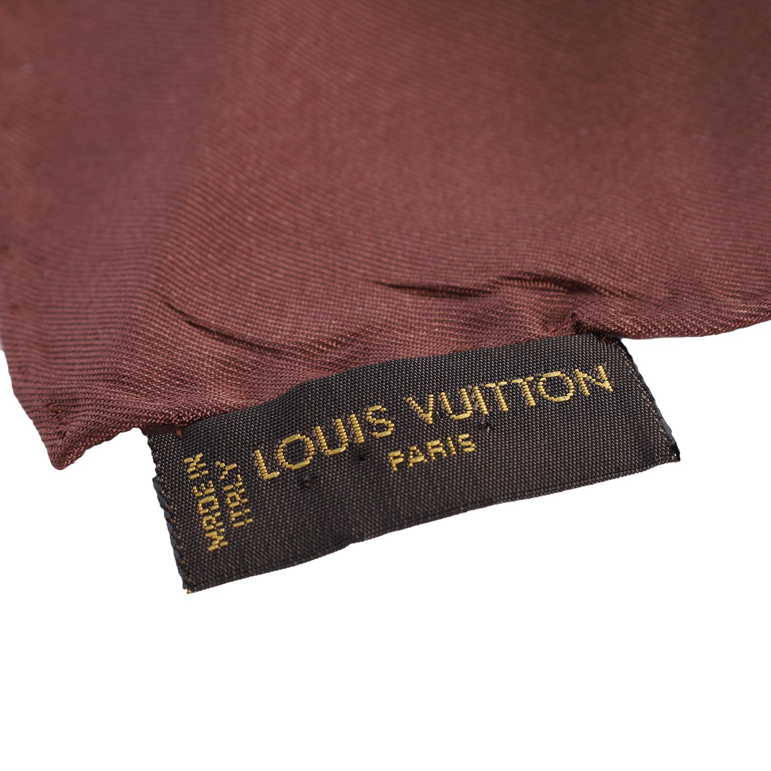 Sciarpa di seta lilla Louis Vuitton in vendita 1