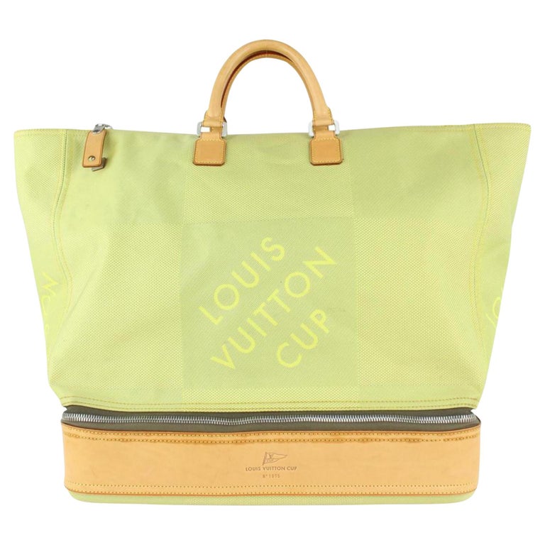 Louis Vuitton Lime Green Damier Geant Southern Cross Sac Sport 1018lv8 For  Sale at 1stDibs | lime green lv bag, lime green louis vuitton, geant sport