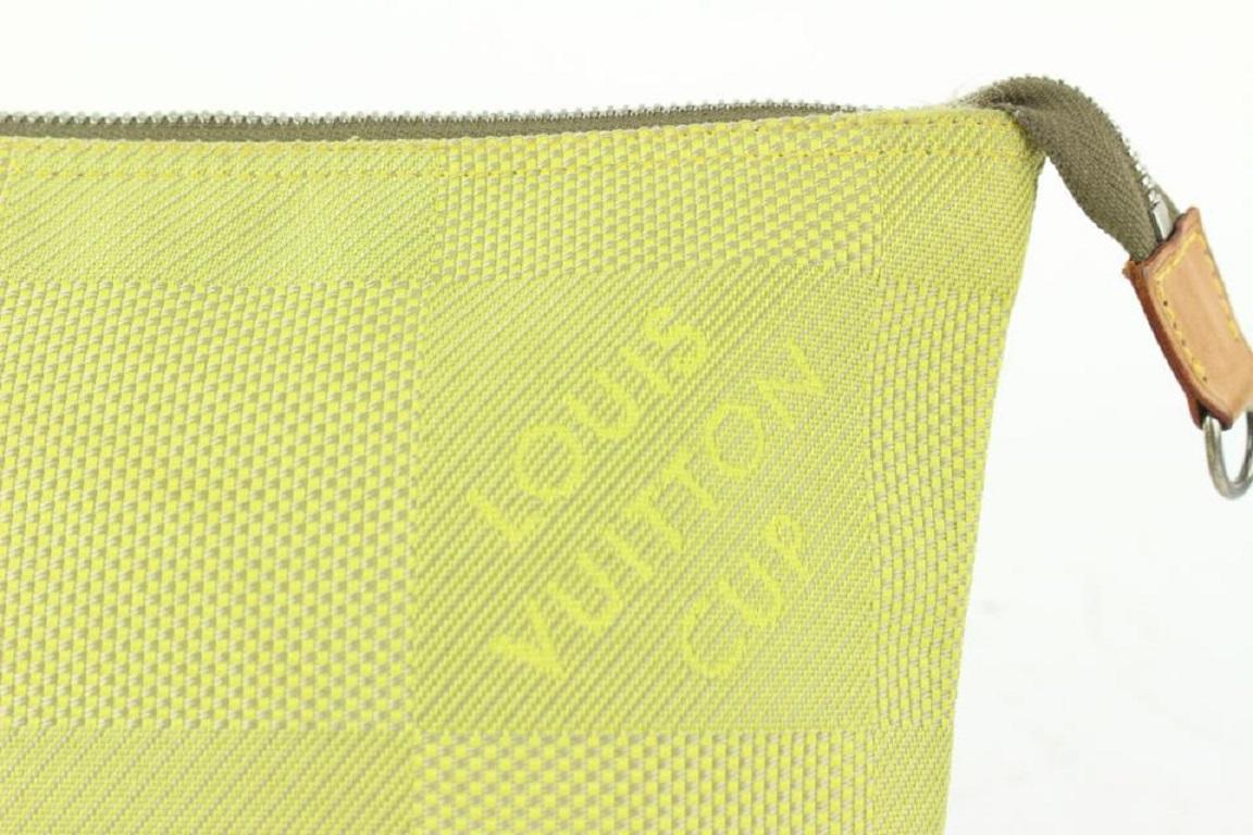 Louis Vuitton Lime Green Damier Geant Volunteer Pouch Pochette Accessoires For Sale 7