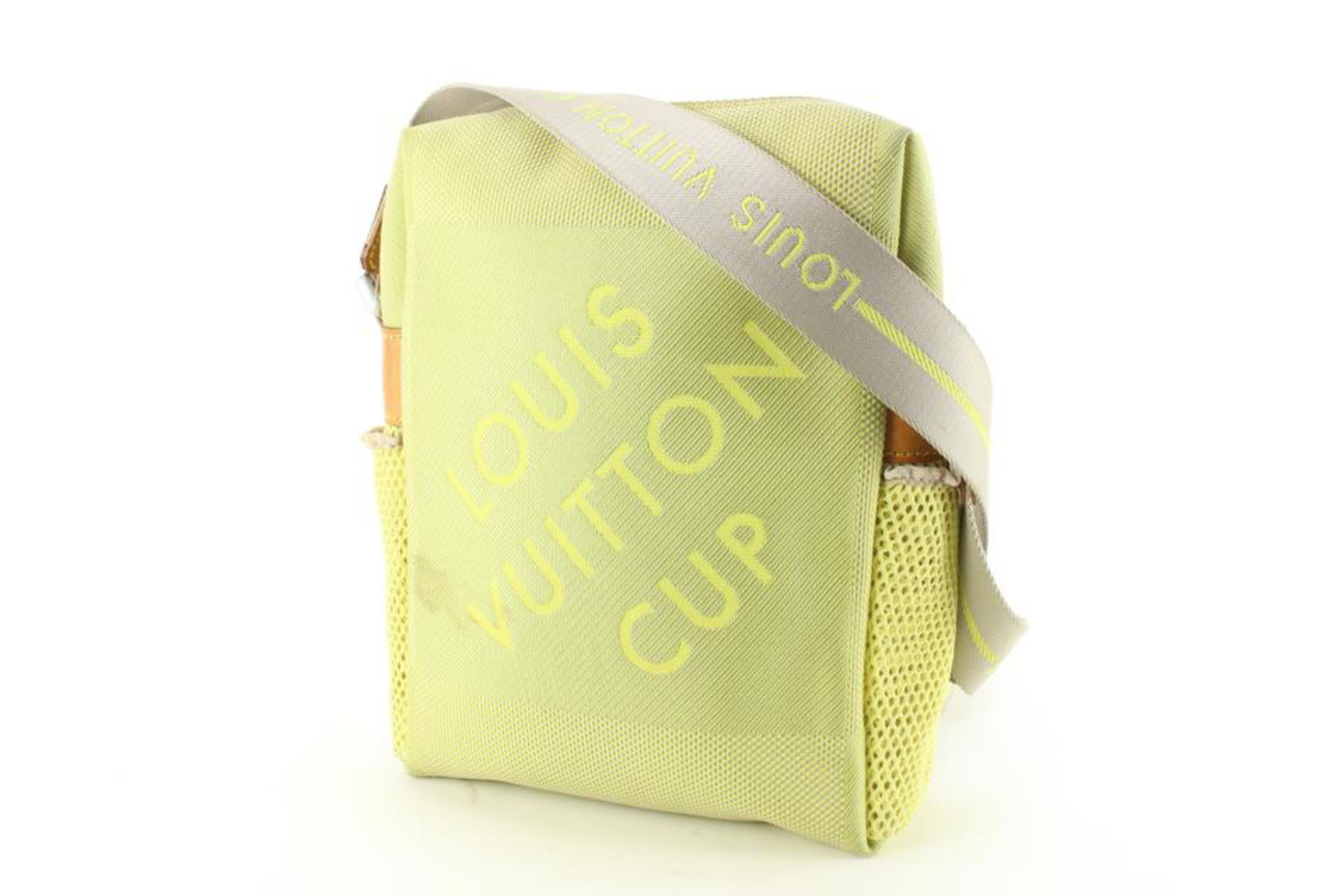 Louis Vuitton Lime Green Damier Geant Weatherly Danube 29lu76s For Sale 5
