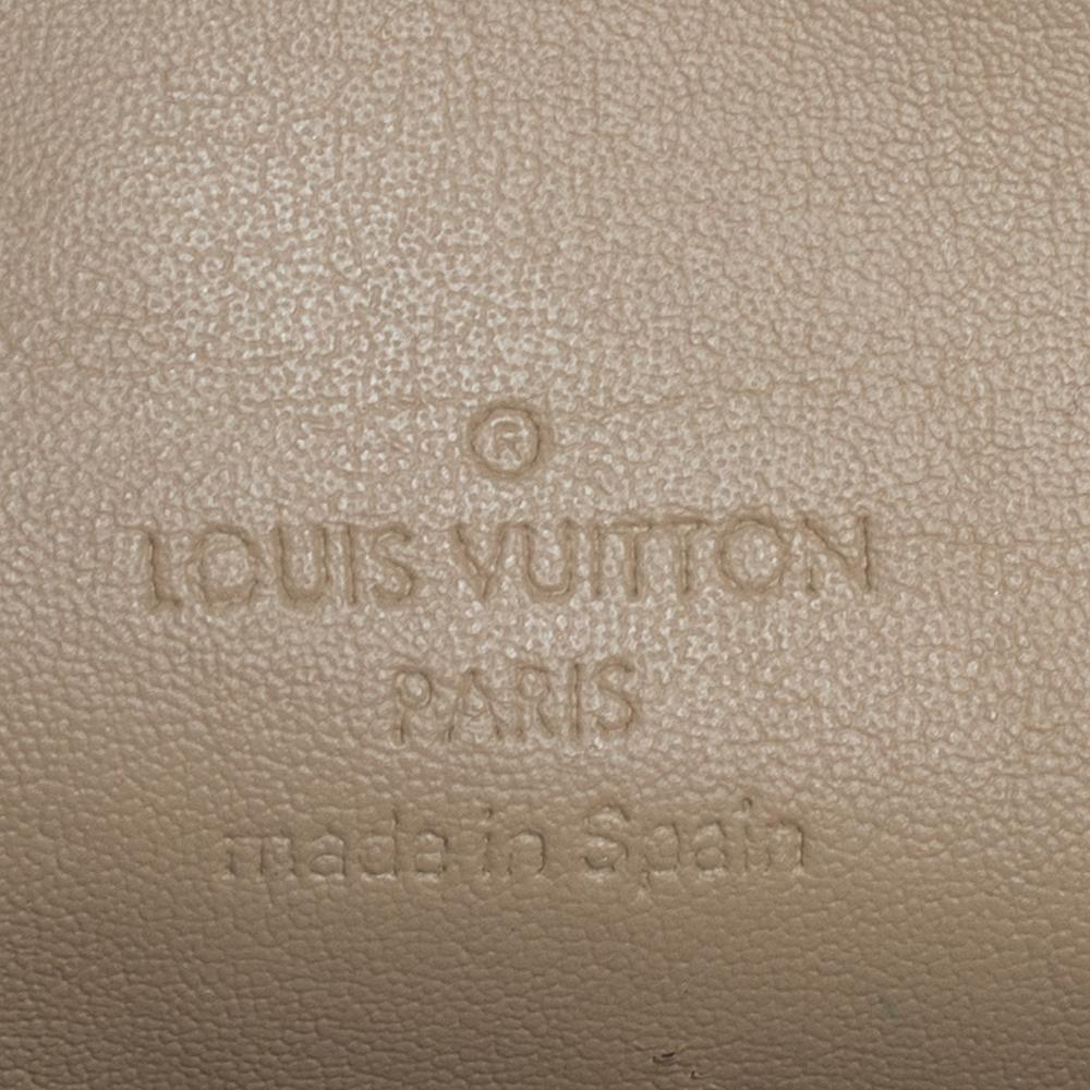 Louis Vuitton Lime Monogram Vernis Houston Bag In Fair Condition For Sale In Dubai, Al Qouz 2