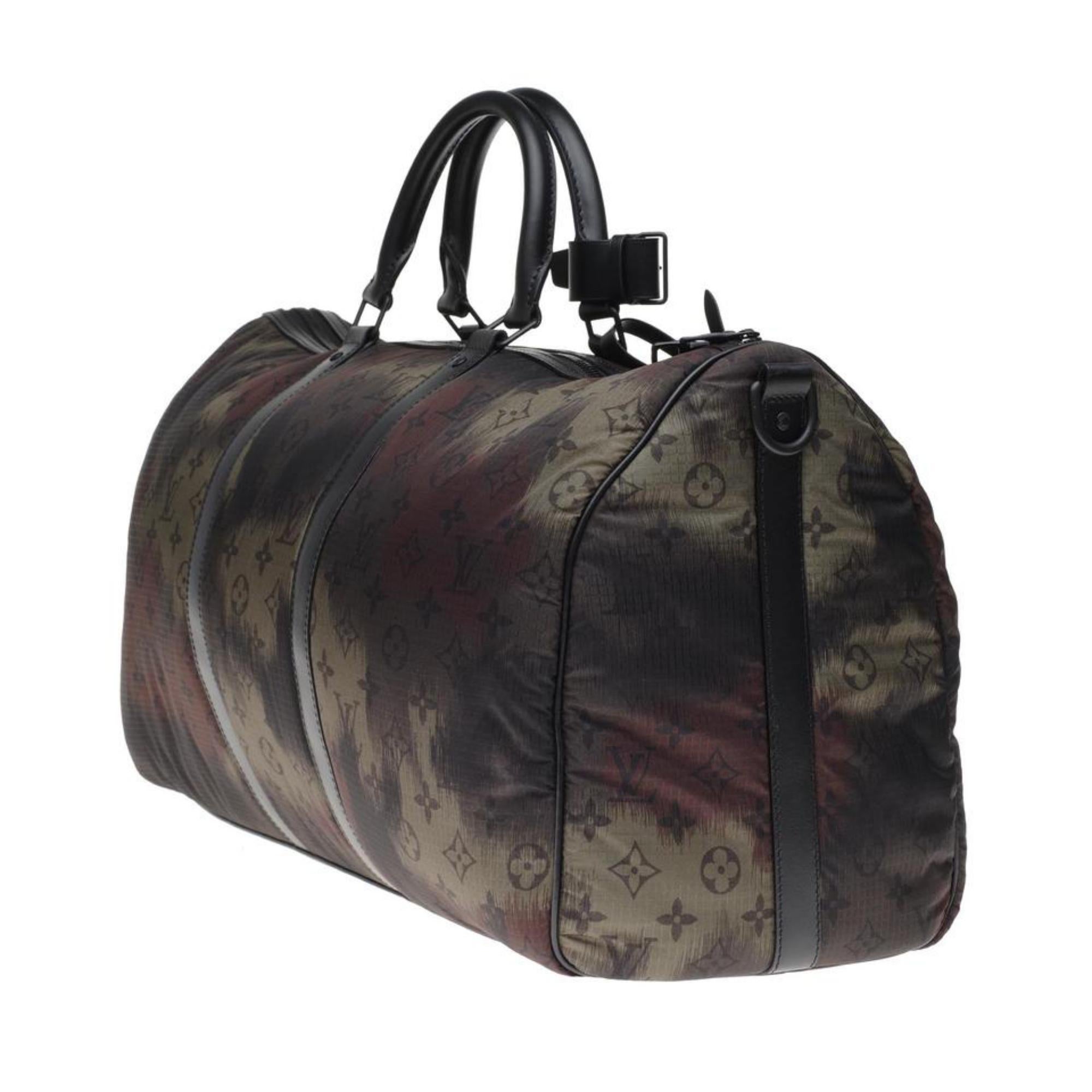 Louis Vuitton Limited Camouflage Monogram Camo Keepall Bandouliere 50 Strap 1122 For Sale 3