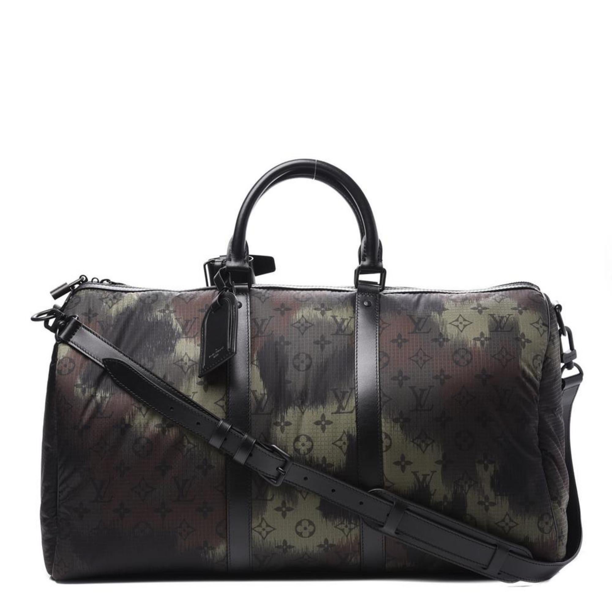 Louis Vuitton Limited Camouflage Monogram Camo Keepall Bandouliere 50 Strap 1122 In New Condition For Sale In Dix hills, NY