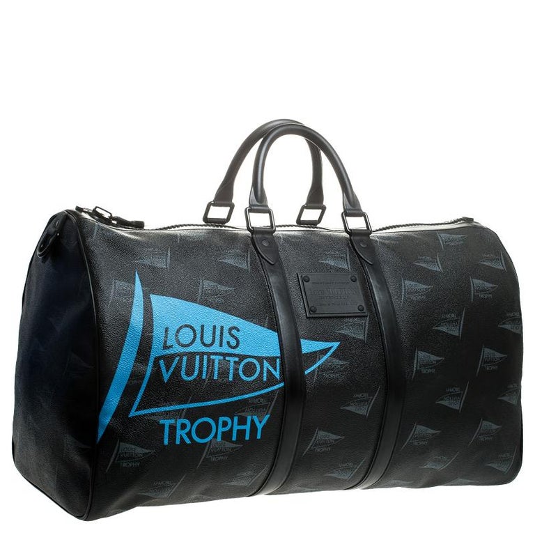 Louis Vuitton Limited Edition 127/200 Dubai Keepall Bandouliere 55 Bag For  Sale at 1stDibs