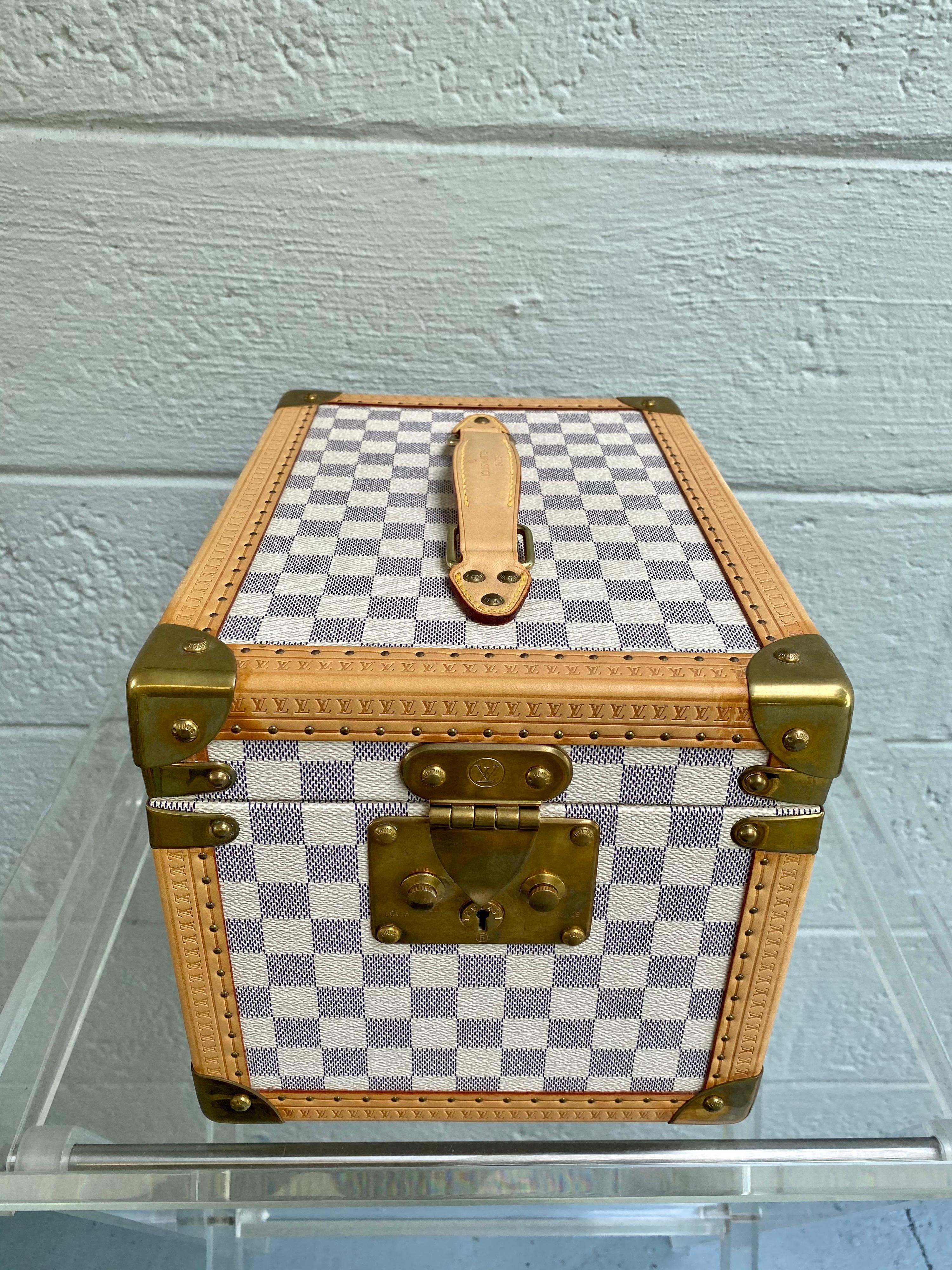 Louis Vuitton Limited Edition Azur Boite Flacons Cosmetic Train Case Trunk  In Excellent Condition In Fort Lauderdale, FL