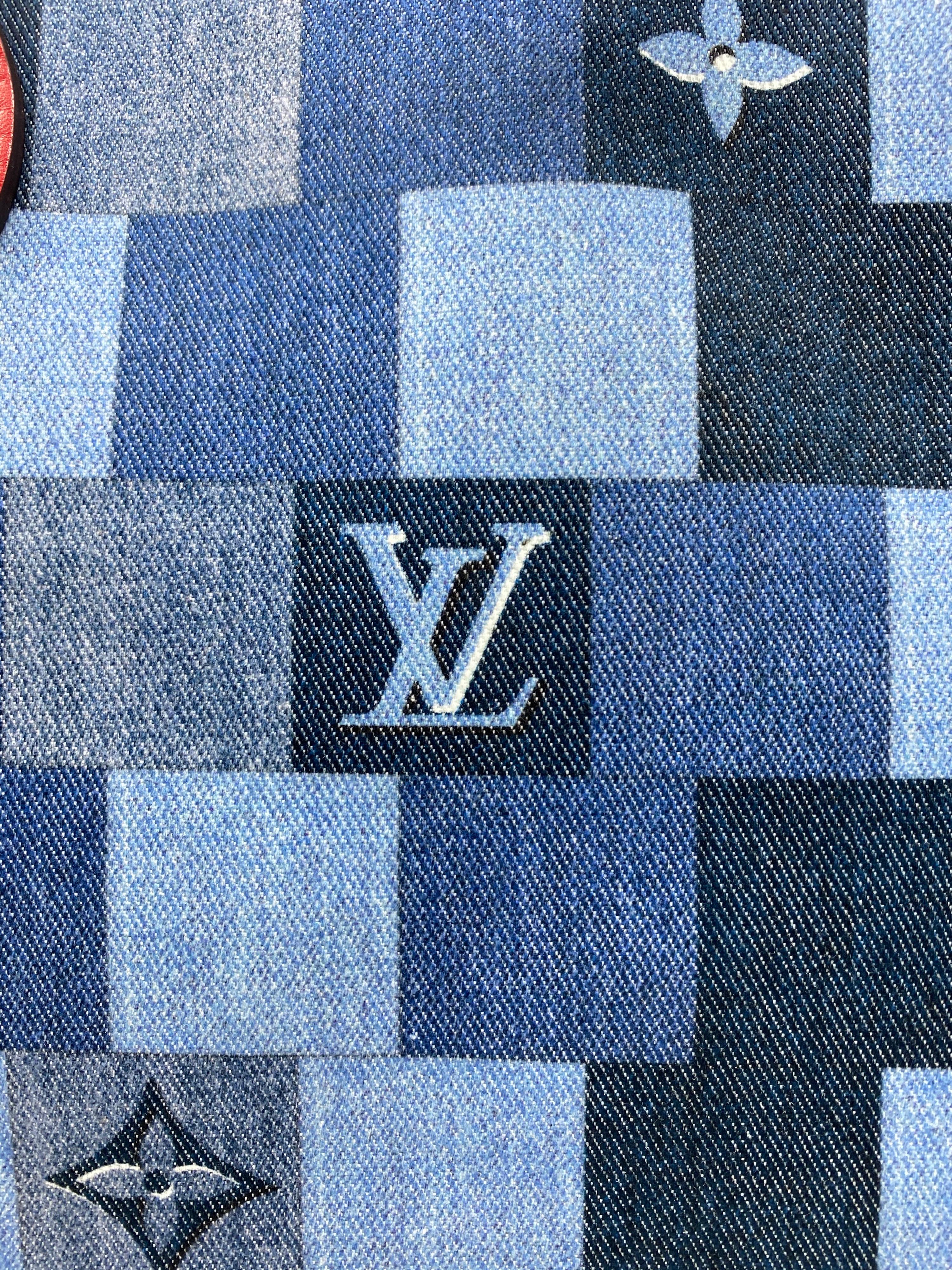 Louis Vuitton Limited Edition Denim Neverfull MM In New Condition In Athens, GA