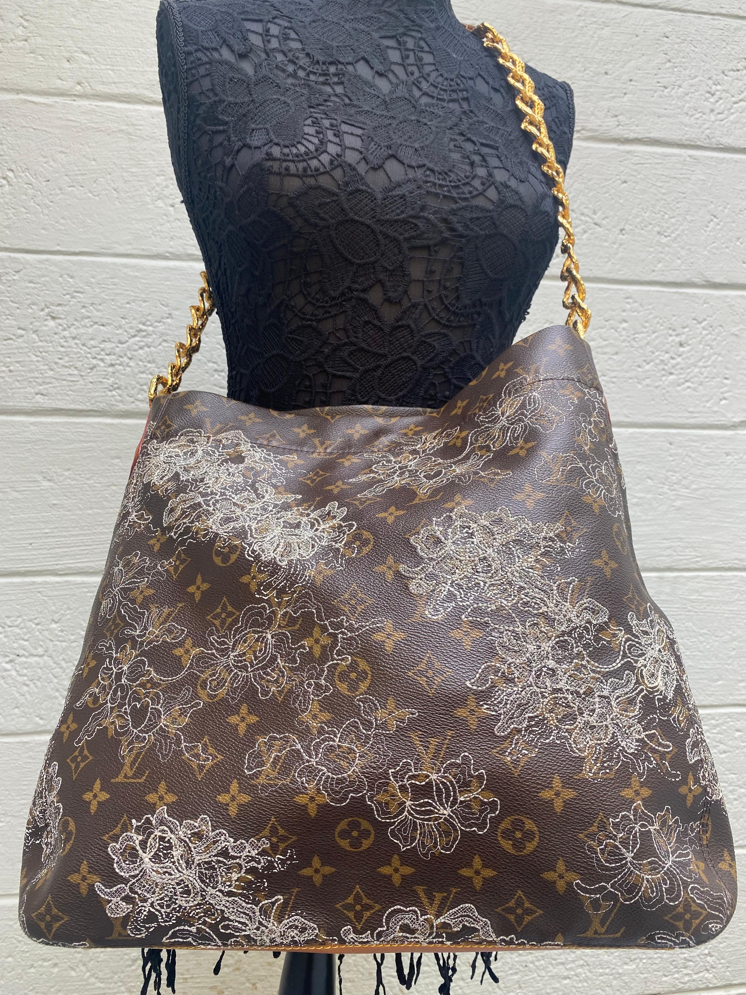 Louis Vuitton Limited Edition Dentelle Fersen Crossbody Shoulder Bag  2