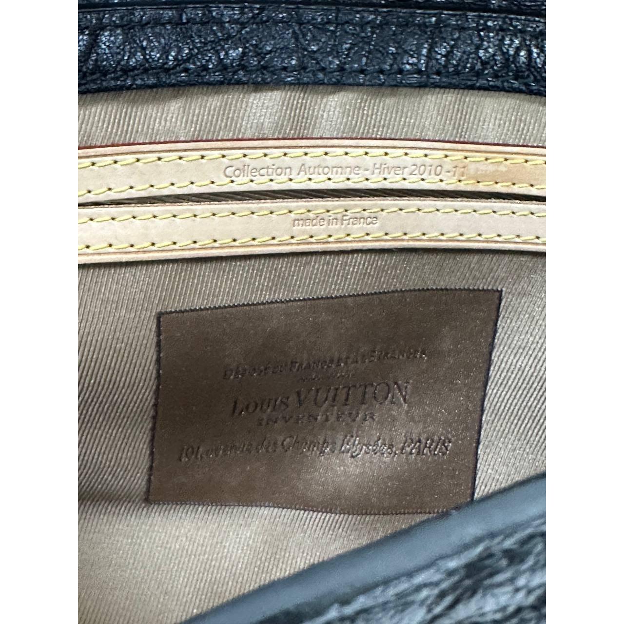 Louis Vuitton Limited Edition Fleur de Jais Clutch For Sale 2