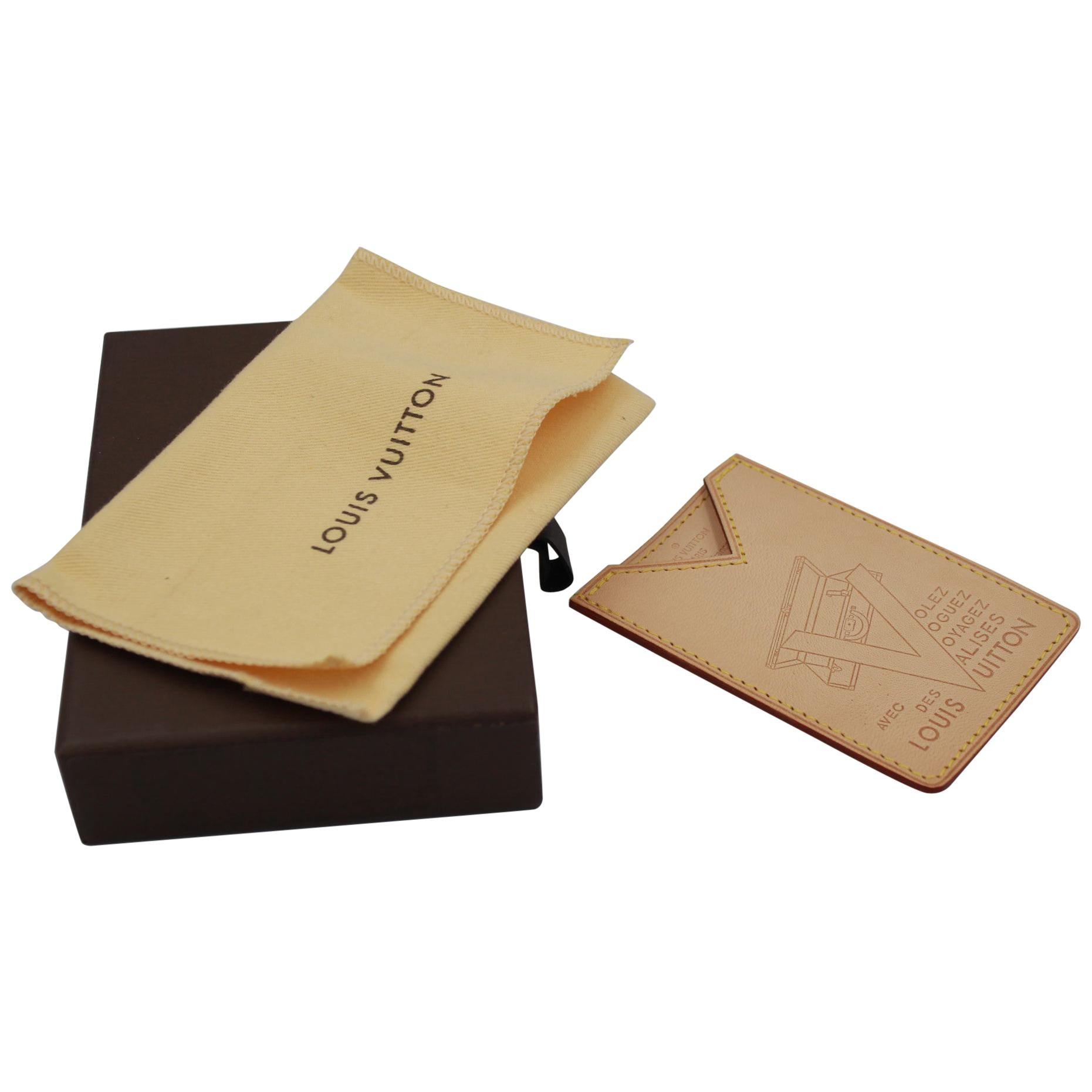 Louis Vuitton Limited Edition Leather Cardholder For Sale