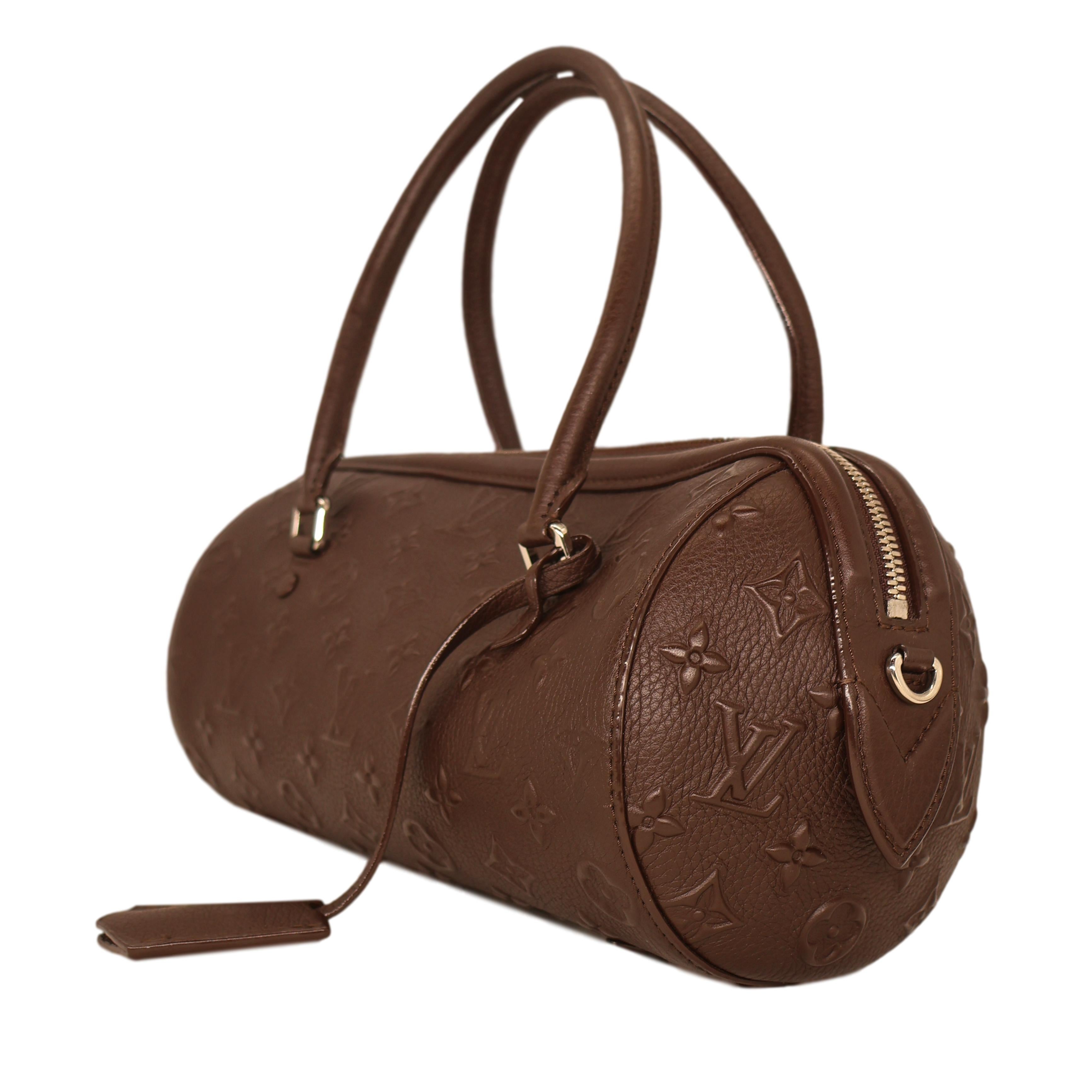Louis Vuitton Edizione limitata in pelle Monogram Marron Rivelazione Neo Papillon PM In condizioni ottime in vendita a Banner Elk, NC