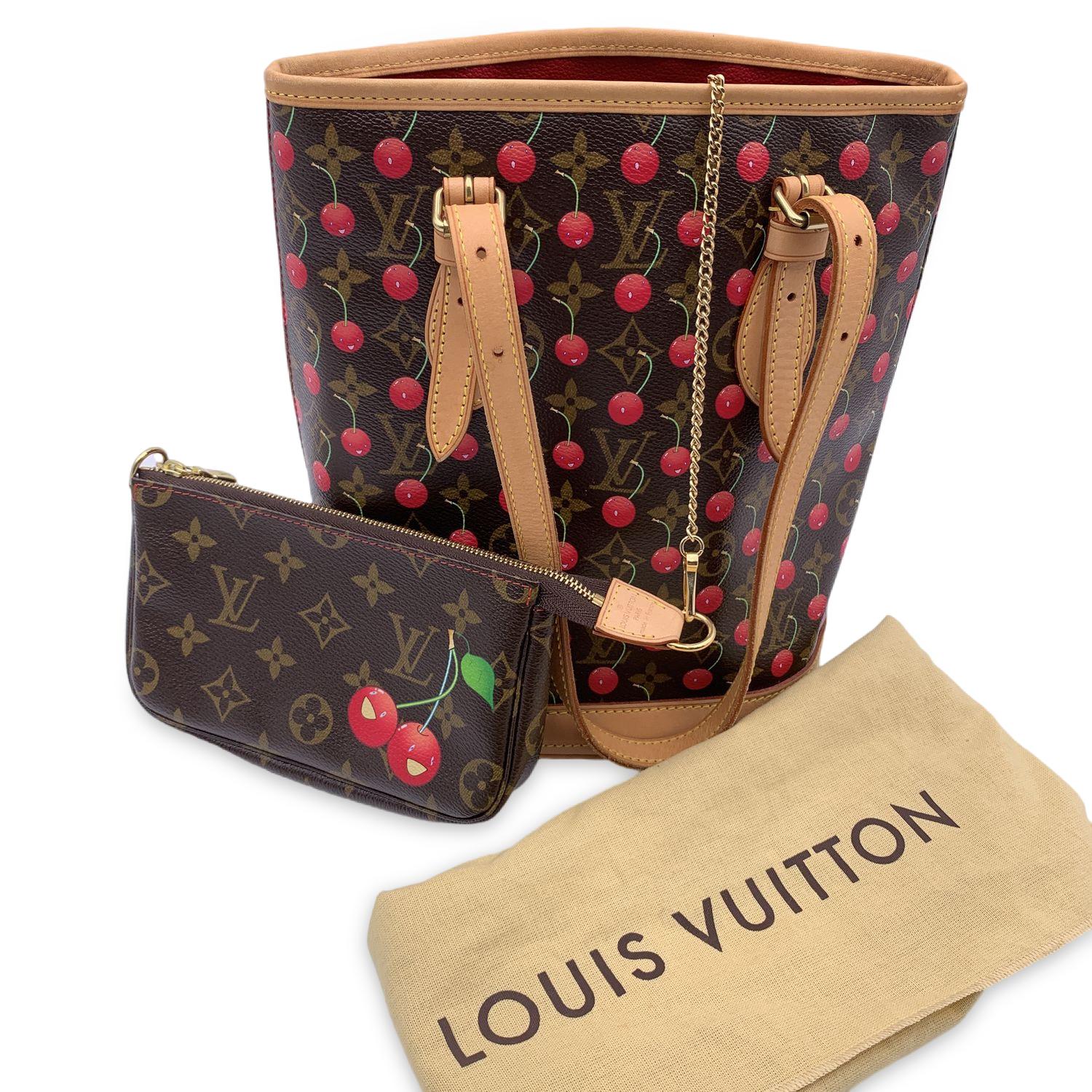 Women's Louis Vuitton Limited Edition Monogram Cerises Murakami Bucket Bag For Sale