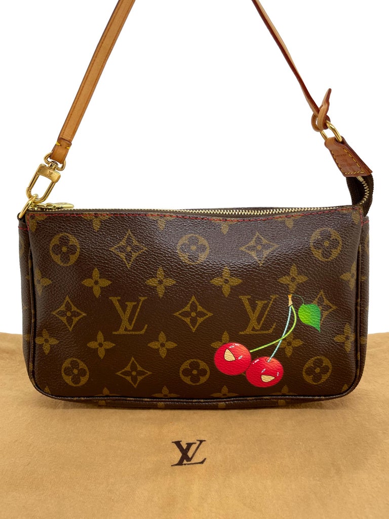 Louis Vuitton Limited Edition Monogram Cerises Murkami Pochette Bag, 2005. For Sale 4