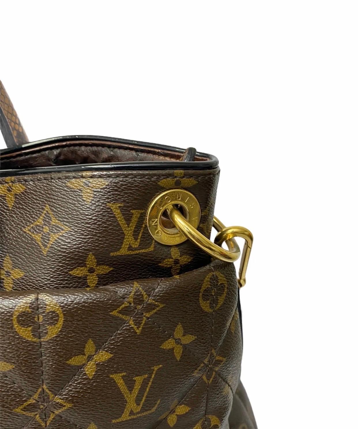 Louis Vuitton Limited Edition Monogram Etoile Exotique Tote GM Bag Excellent état - En vente à Torre Del Greco, IT