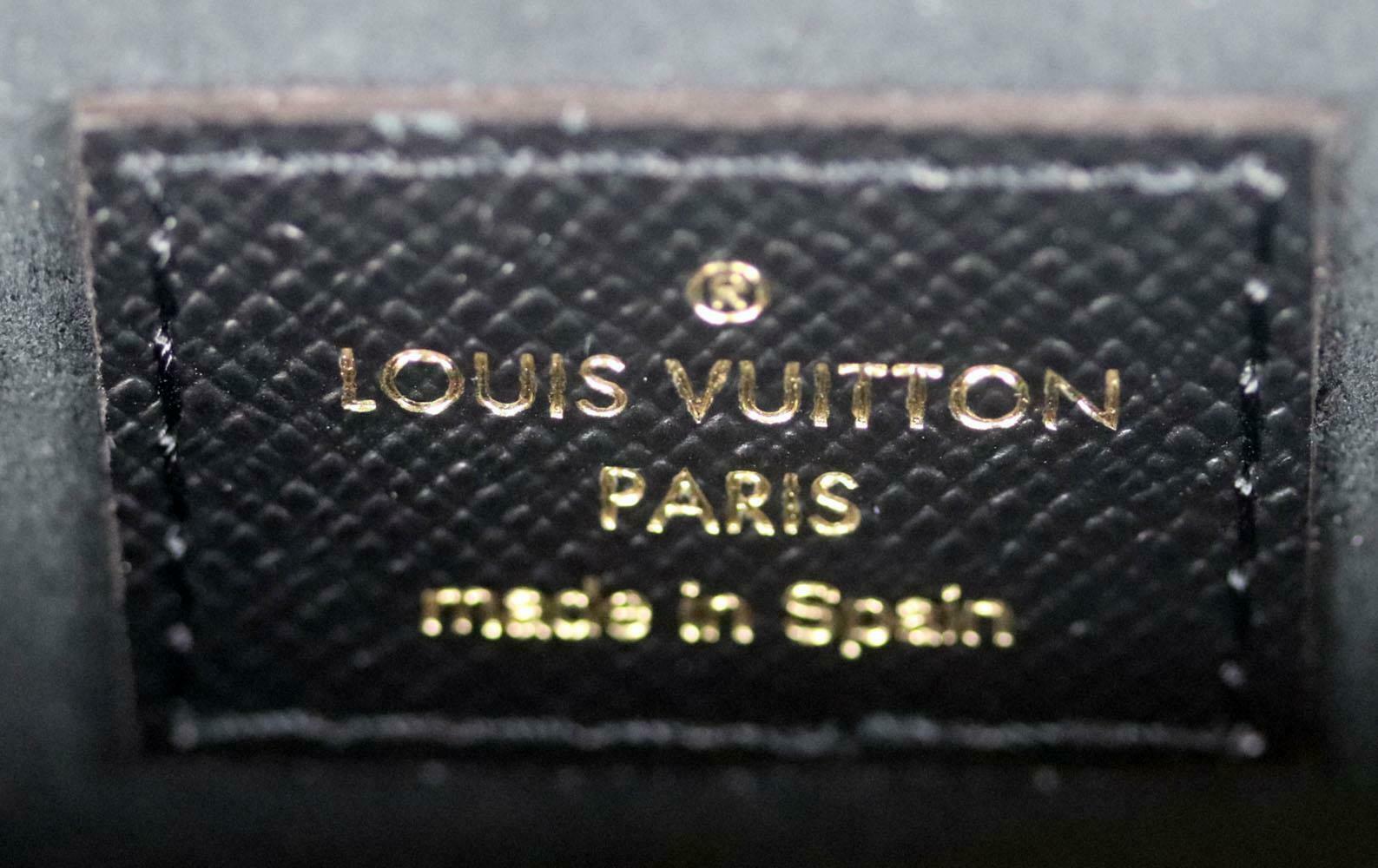 Louis Vuitton Limited Edition Monogram Giant Jungle Coated Canvas Crossbody Bag 4