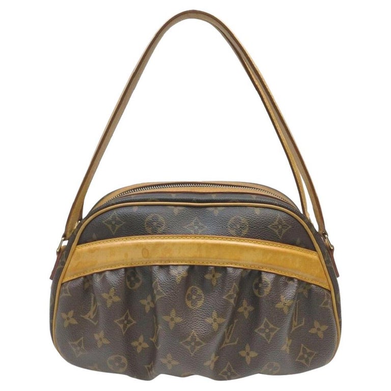 Vintage Louis Vuitton Shoulder Bags - 854 For Sale at 1stDibs  louis  vutton shoulder bags, louis vuitton long shoulder bag, louis vuitton men's  over the shoulder bag