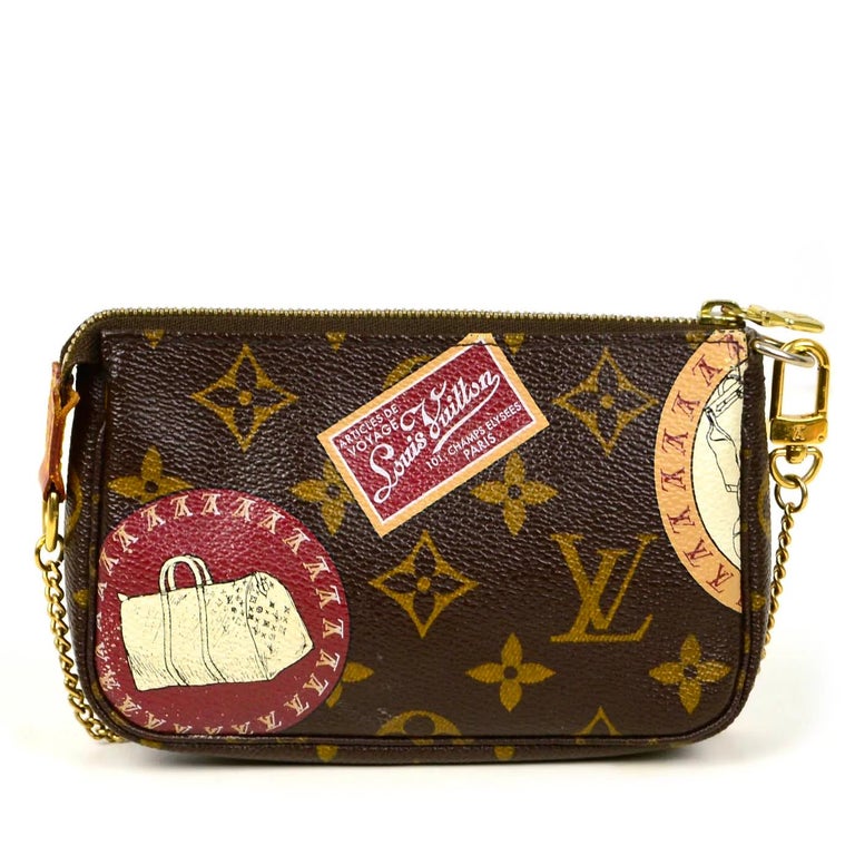 Louis Vuitton Limited Edition Monogram Trunks & Bags Mini Pochette Accessories In Good Condition For Sale In New York, NY