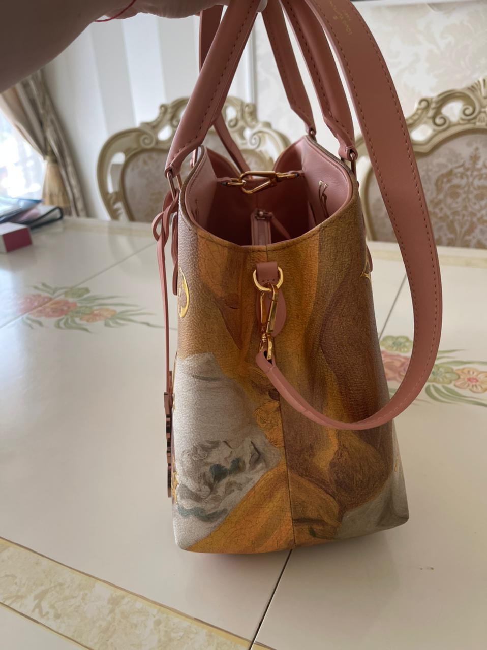 Louis Vuitton limited edition Montaigne X Jeff Koons Fragonard bag For Sale 11