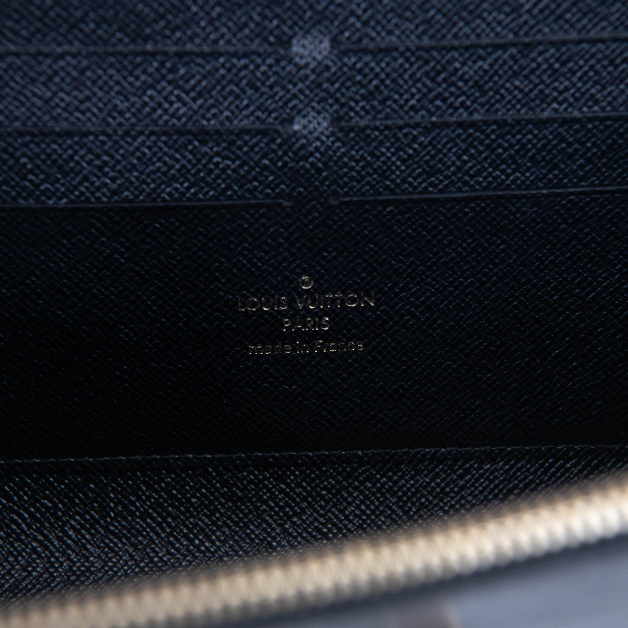 Louis Vuitton Edizione Limitata Nicolas Ghesquiere in pelle e paillettes Gufo Twist In condizioni ottime a Corona Del Mar, CA